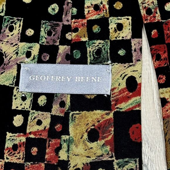 Geoffrey Beene Vintage 90s Abstract Geometric Tie 100% Silk Italy Modern Necktie - Picture 4 of 5